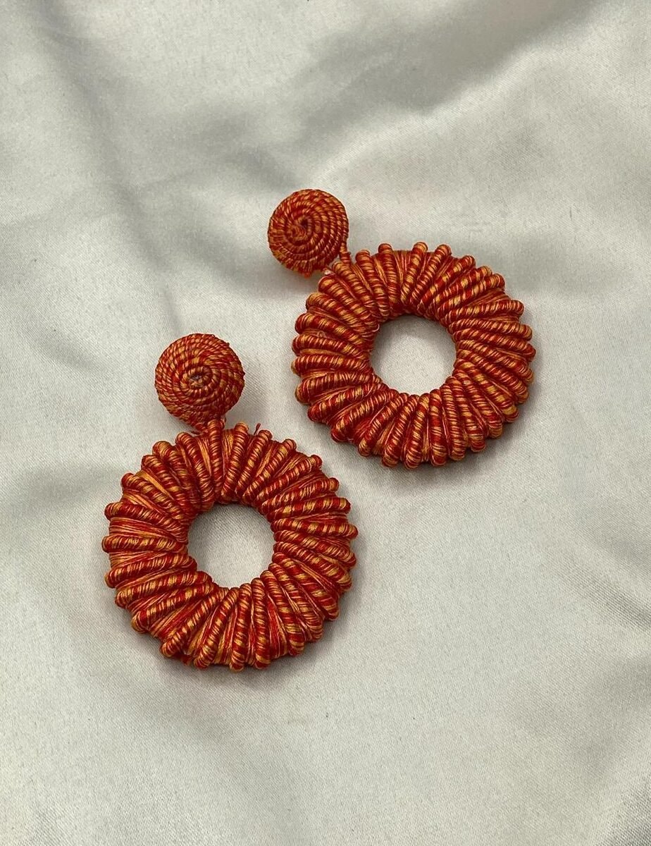 B48